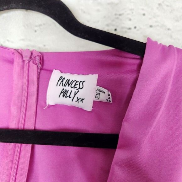 Princess Polly Women Solid Purple Bodysuit  Size 4 Long Sleeve Low Cut Stretch - Picture 6 of 9